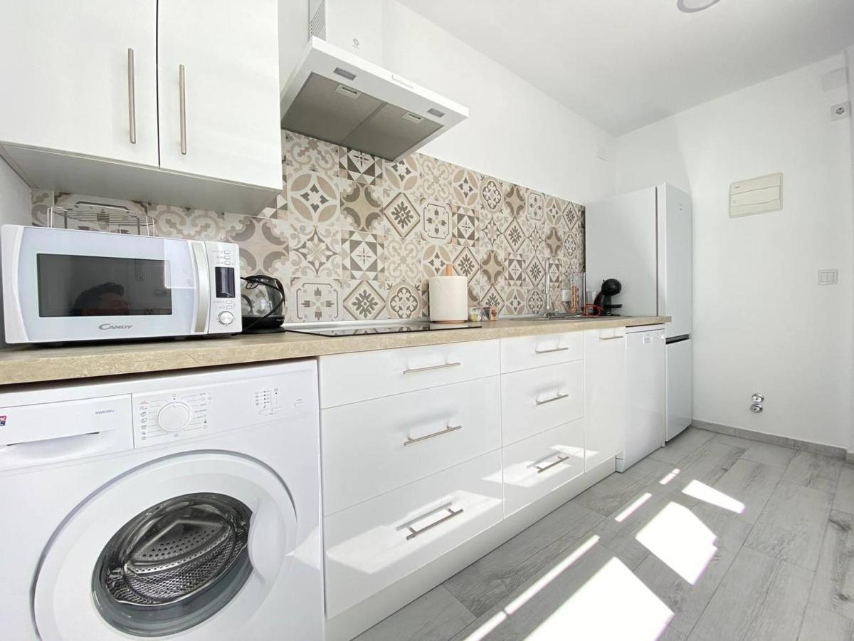 Apartamento Buhardilla En Calle Ancha, Pleno Centro *